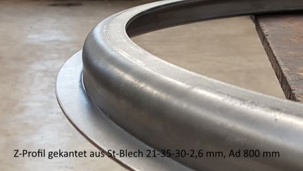 Rohrbiegerei CNC-Dornbiegen  Z-Profil gekantet 21-35-30-2,6